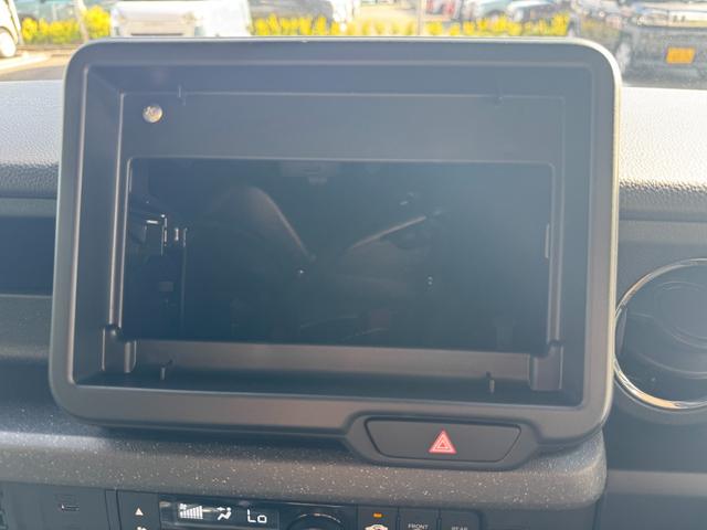 Ｎ－ＢＯＸカスタム ベースグレード　届出済未使用車　両側電動スライドドア　スマートキー　衝突被害軽減ブレーキ　アダプティブクルーズコントロール　アイドリングストップ　バックカメラ　シートヒーター　アルミホイール　ＬＥＤヘッドライト（18枚目）