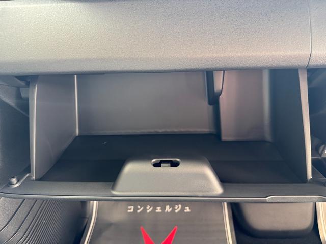 Ｎ－ＢＯＸカスタム ベースグレード　届出済未使用車　両側電動スライドドア　スマートキー　衝突被害軽減ブレーキ　アダプティブクルーズコントロール　アイドリングストップ　バックカメラ　シートヒーター　アルミホイール　ＬＥＤヘッドライト（19枚目）