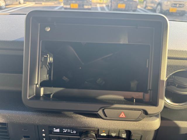 Ｎ－ＢＯＸカスタム ベースグレード　届出済未使用車　片側電動スライドドア　スマートキー　衝突被害軽減ブレーキ　アダプティブクルーズコントロール　アイドリングストップ　バックカメラ　シートヒーター　アルミホイール　ＬＥＤヘッドライト（19枚目）