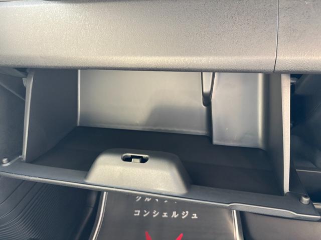 Ｎ－ＢＯＸカスタム ベースグレード　届出済未使用車　片側電動スライドドア　スマートキー　衝突被害軽減ブレーキ　アダプティブクルーズコントロール　アイドリングストップ　バックカメラ　シートヒーター　アルミホイール　ＬＥＤヘッドライト（21枚目）