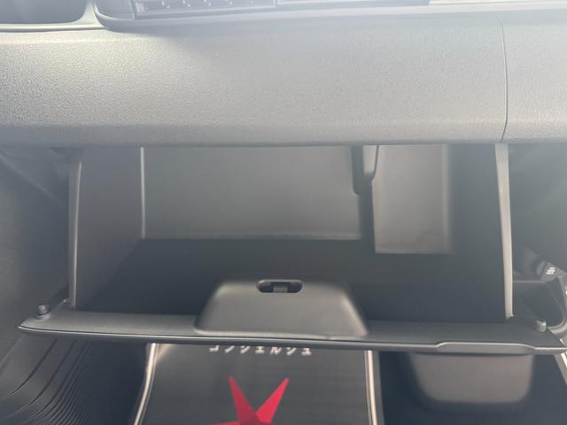 N-BOXカスタム ベースグレード 届出済未使用車 片側電動スライドドア スマートキー 衝突被害軽減ブレーキ アダプティブクルーズコントロール アイドリングストップ バックカメラ シートヒーター アルミホイール LEDヘッドライト(20枚目)