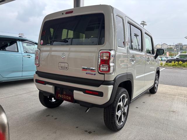 ハスラー ハイブリッドＸ　届出済未使用車　衝突被害軽減ブレーキ　コーナーセンサー　スマートキー　シートヒーター　アダクティブクルーズコントロール　アイドリングストップ　アルミホイール　ＬＥＤヘッドライト　電動格納ドアミラー（8枚目）