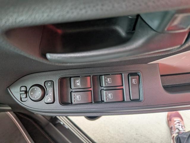 タント Ｘ　車検１０年３月　片側電動スライドドア　衝突被害軽減ブレーキ　コーナーセンサー　スマートキー　シートヒーター　アイドリングストップ　バックカメラ　ＬＥＤヘッドライト　電動格納ドアミラー　オートエアコン（20枚目）