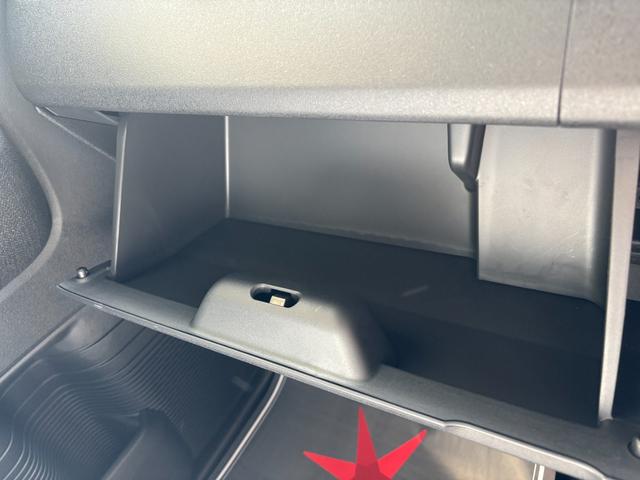 N-BOXカスタム ベースグレード 届出済未使用車 片側電動スライドドア スマートキー 衝突被害軽減ブレーキ アダプティブクルーズコントロール アイドリングストップ バックカメラ シートヒーター アルミホイール LEDヘッドライト(20枚目)