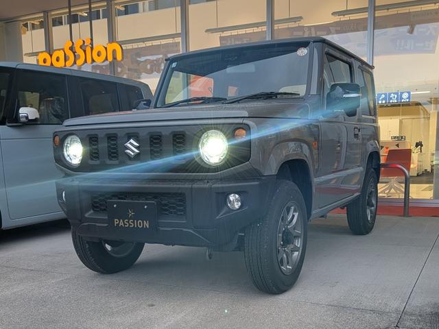 ジムニー XC 届出済未使用車 衝突被害軽減ブレーキ コーナーセンサー スマートキー アイドリングストップ LEDヘッドライト クルーズコントロール アルミホイール シートヒーター 電動格納ドアミラー4WD(5枚目)