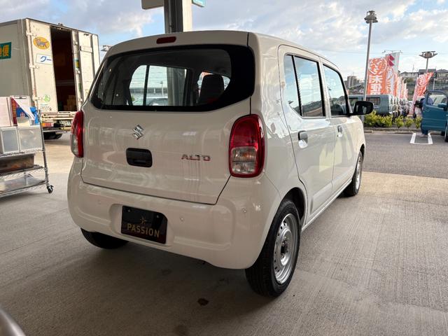 アルト A 車検10年1月 衝突被害軽減ブレーキ コーナーセンサー キーレスエントリー アイドリングストップ マニュアルエアコン 横滑り防止機能 光軸調整機能 パワーウインドウ セキュリティアラーム(8枚目)