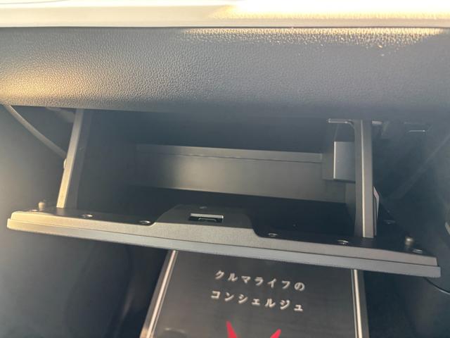 ムーヴキャンバス ストライプスＸ　届出済未使用車　両側電動スライドドア　スマートキー　コーナーセンサー　衝突被害軽減ブレーキ　電動格納ドアミラー　ベンチシート　アイドリングストップ　横滑り防止機能　オートエアコン　光軸調整機能（19枚目）