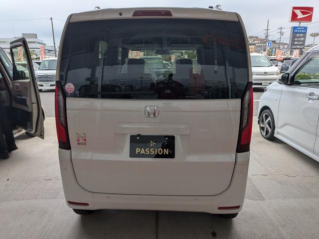 Ｎ－ＢＯＸ ベースグレード　片側電動スライドドア　衝突被害軽減ブレーキ　コーナーセンサー　アダクティブクルーズコントロール　アイドリングストップ　スマートキー　ＬＥＤヘッドライト　チップアップシート　バックカメラ　届出済未使用車（9枚目）