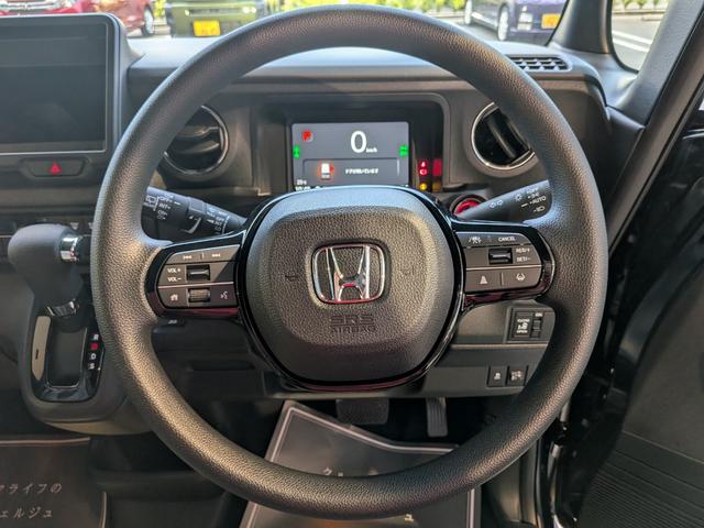 Ｎ－ＢＯＸカスタム ベースグレード　届出済未使用車　片側電動スライドドア　スマートキー　衝突被害軽減ブレーキ　アダプティブクルーズコントロール　アイドリングストップ　バックカメラ　シートヒーター　アルミホイール　ＬＥＤヘッドライト（15枚目）