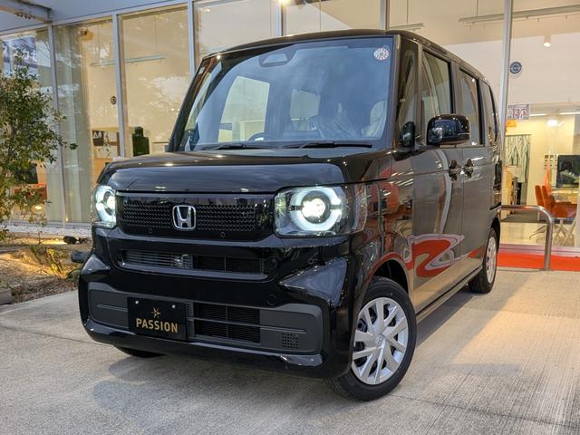 N-BOX ベースグレード 片側電動スライドドア 衝突被害軽減ブレーキ コーナーセンサー アダクティブクルーズコントロール アイドリングストップ スマートキー LEDヘッドライト チップアップシート バックカメラ 届出済未使用車(4枚目)