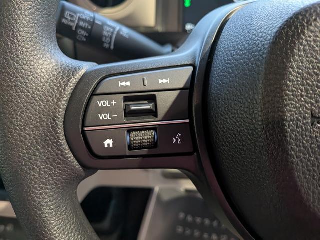 N-BOX ベースグレード 片側電動スライドドア 衝突被害軽減ブレーキ コーナーセンサー アダクティブクルーズコントロール アイドリングストップ スマートキー LEDヘッドライト チップアップシート バックカメラ 届出済未使用車(16枚目)