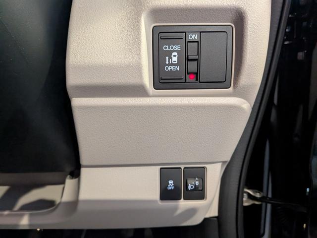 N-BOX ベースグレード 片側電動スライドドア 衝突被害軽減ブレーキ コーナーセンサー アダクティブクルーズコントロール アイドリングストップ スマートキー LEDヘッドライト チップアップシート バックカメラ 届出済未使用車(18枚目)