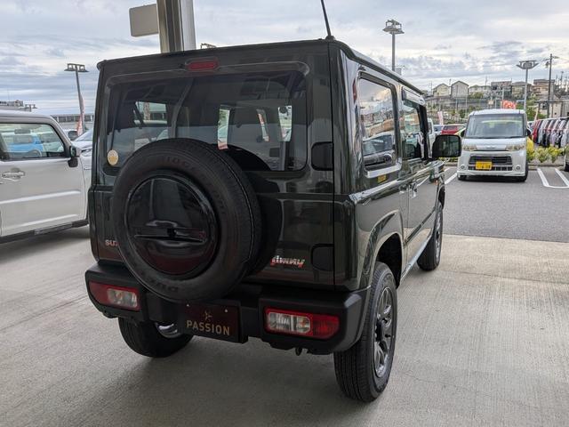 ジムニー XC 届出済未使用車 衝突被害軽減ブレーキ コーナーセンサー スマートキー アイドリングストップ LEDヘッドライト クルーズコントロール アルミホイール シートヒーター 電動格納ドアミラー4WD(8枚目)