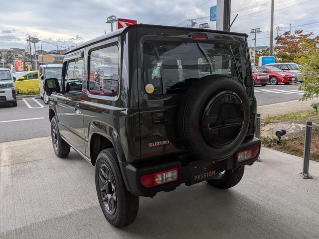 ジムニー XC 届出済未使用車 衝突被害軽減ブレーキ コーナーセンサー スマートキー アイドリングストップ LEDヘッドライト クルーズコントロール アルミホイール シートヒーター 電動格納ドアミラー4WD(10枚目)