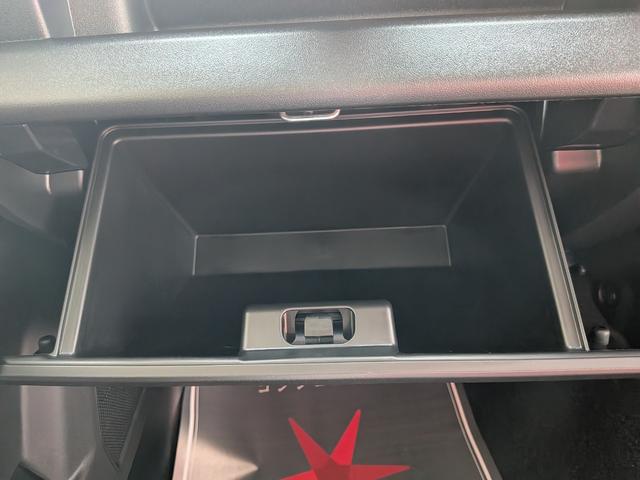 ジムニー XC 届出済未使用車 衝突被害軽減ブレーキ コーナーセンサー スマートキー アイドリングストップ LEDヘッドライト クルーズコントロール アルミホイール シートヒーター 電動格納ドアミラー4WD(20枚目)