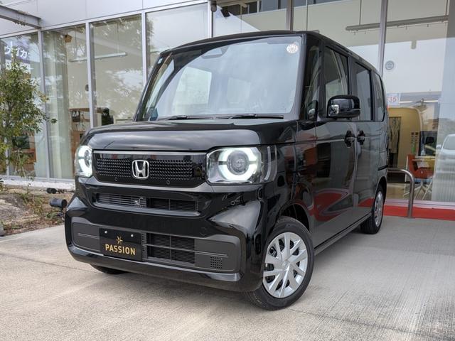 N-BOX ベースグレード 片側電動スライドドア 衝突被害軽減ブレーキ コーナーセンサー アダクティブクルーズコントロール アイドリングストップ スマートキー LEDヘッドライト チップアップシート バックカメラ 届出済未使用車(4枚目)