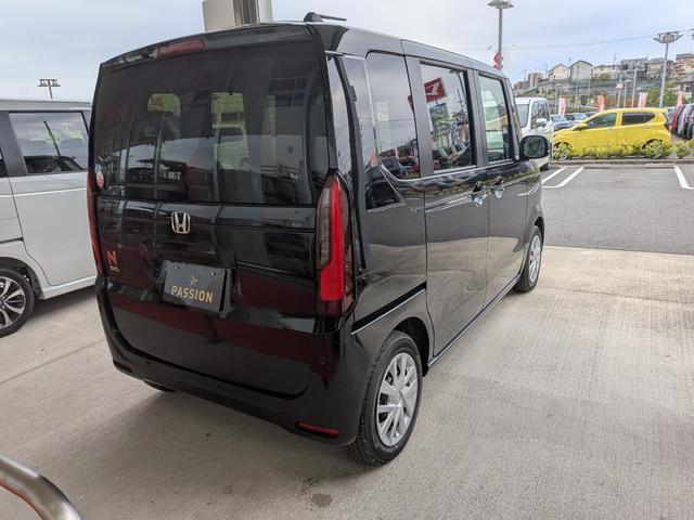 N-BOX ベースグレード 片側電動スライドドア 衝突被害軽減ブレーキ コーナーセンサー アダクティブクルーズコントロール アイドリングストップ スマートキー LEDヘッドライト チップアップシート バックカメラ 届出済未使用車(8枚目)