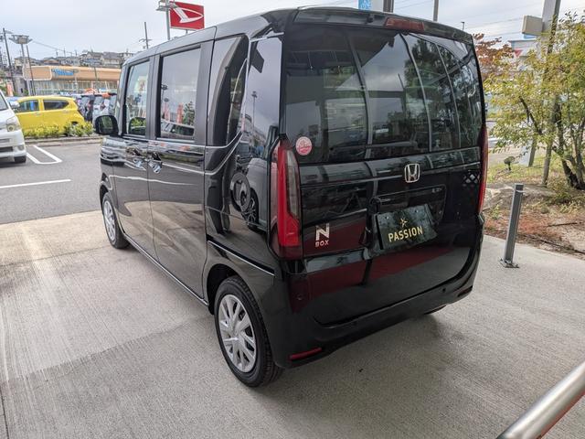 N-BOX ベースグレード 片側電動スライドドア 衝突被害軽減ブレーキ コーナーセンサー アダクティブクルーズコントロール アイドリングストップ スマートキー LEDヘッドライト チップアップシート バックカメラ 届出済未使用車(10枚目)