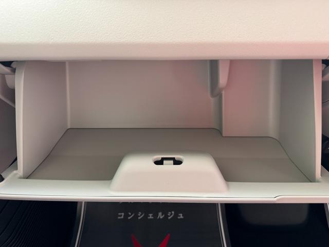 Ｎ－ＢＯＸ ベースグレード　届出済未使用車　片側電動スライドドア　衝突被害軽減ブレーキ　コーナーセンサー　アダクティブクルーズコントロール　アイドリングストップ　スマートキー　ＬＥＤヘッドライト　チップアップシート　バックカメラ（19枚目）