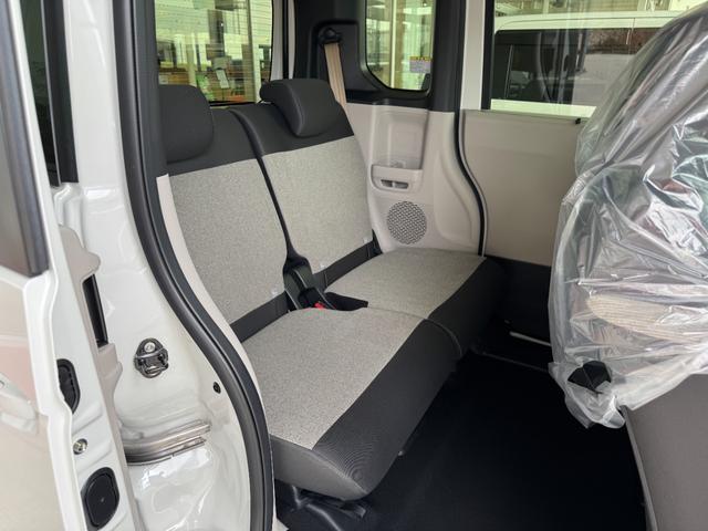 Ｎ－ＢＯＸ ベースグレード　届出済未使用車　片側電動スライドドア　衝突被害軽減ブレーキ　コーナーセンサー　アダクティブクルーズコントロール　アイドリングストップ　スマートキー　ＬＥＤヘッドライト　チップアップシート　バックカメラ（20枚目）