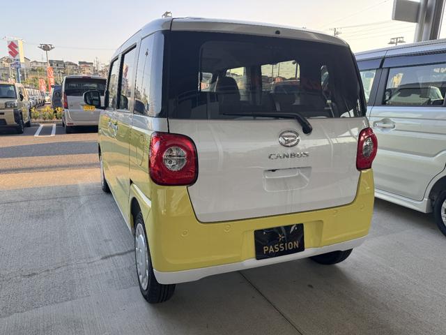 ムーヴキャンバス ストライプスＸ　届出済未使用車　両側電動スライドドア　スマートキー　コーナーセンサー　衝突被害軽減ブレーキ　電動格納ドアミラー　ベンチシート　アイドリングストップ　横滑り防止機能　オートエアコン　光軸調整機能（10枚目）