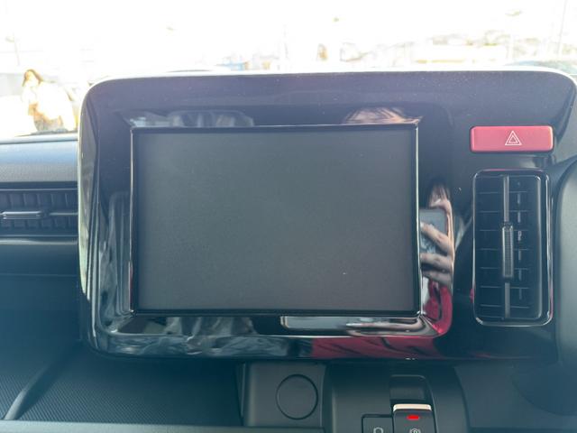 スペーシアギア ハイブリッドＸＺ　届出済未使用車　両側電動スライドドア　衝突被害軽減ブレーキ　コーナーセンサー　スマートキー　アダクティブクルーズコントロール　シートヒーター　ＬＥＤヘッドライト　ルーフレール　アルミホイール（21枚目）