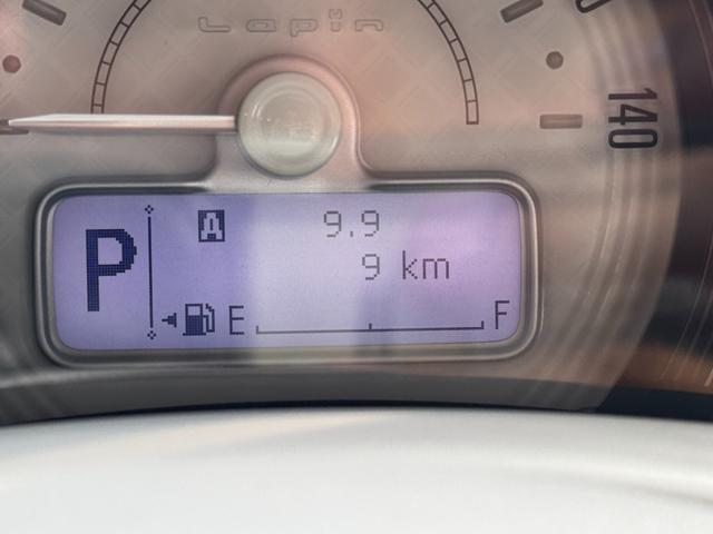 アルトラパンＬＣ Ｘ　届出済未使用車　衝突被害軽減ブレーキ　コーナーセンサー　スマートキー　シートヒーター　アルミホイール　アイドリングストップ　ＬＥＤヘッドライト　電動格納ドアミラー　オートエアコン　パワーウインドウ（13枚目）