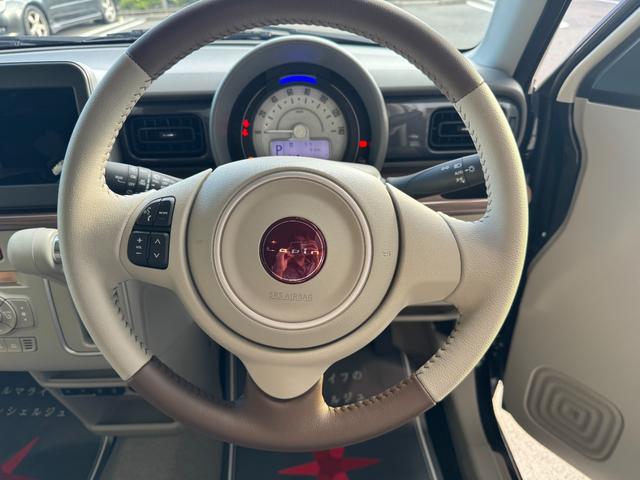 アルトラパンＬＣ Ｘ　届出済未使用車　衝突被害軽減ブレーキ　コーナーセンサー　スマートキー　シートヒーター　アルミホイール　アイドリングストップ　ＬＥＤヘッドライト　電動格納ドアミラー　オートエアコン　パワーウインドウ（14枚目）
