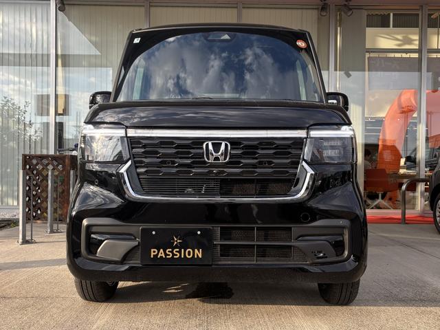 Ｎ－ＢＯＸ ベースグレード　届出済未使用車　片側電動スライドドア　衝突被害軽減ブレーキ　コーナーセンサー　アダクティブクルーズコントロール　アイドリングストップ　スマートキー　ＬＥＤヘッドライト　チップアップシート　バックカメラ（6枚目）