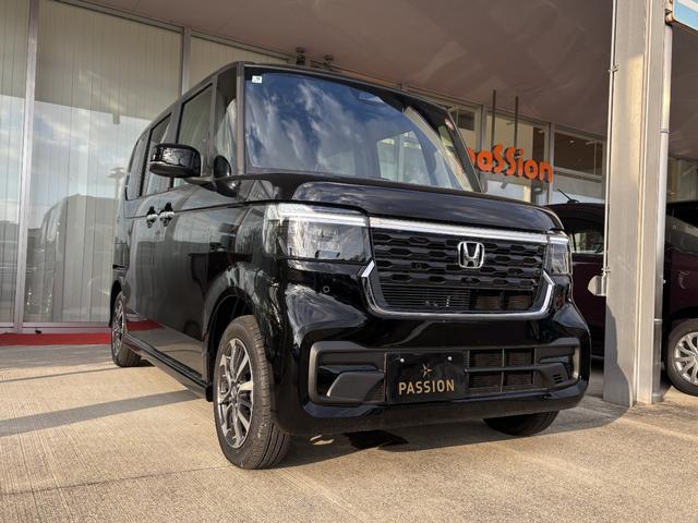 Ｎ－ＢＯＸ ベースグレード　届出済未使用車　片側電動スライドドア　衝突被害軽減ブレーキ　コーナーセンサー　アダクティブクルーズコントロール　アイドリングストップ　スマートキー　ＬＥＤヘッドライト　チップアップシート　バックカメラ（7枚目）