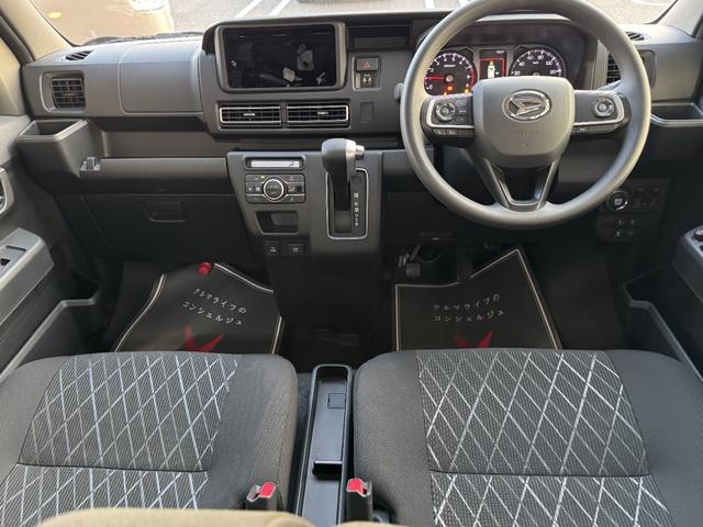 アトレー ＲＳ　届出済未使用車　両側電動スライドドア　衝突被害軽減ブレーキ　コーナーセンサー　スマートキー　アイドリングストップ　電動格納ドアミラー　アイドリングストップ　アダクティブクルーズコントロール（12枚目）