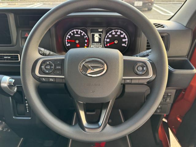 アトレー ＲＳ　届出済未使用車　両側電動スライドドア　衝突被害軽減ブレーキ　コーナーセンサー　スマートキー　アイドリングストップ　電動格納ドアミラー　アイドリングストップ　アダクティブクルーズコントロール（15枚目）