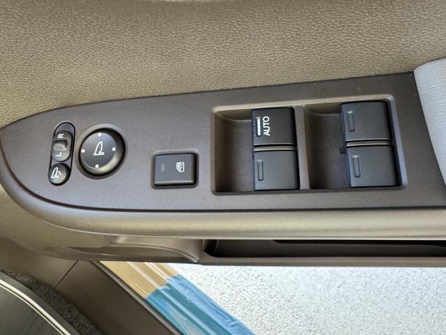 Ｎ－ＷＧＮ Ｌ　ファッションスタイル　届出済未使用車　衝突被害軽減ブレーキ　コーナーセンサー　スマートキー　シートヒーター　ＬＥＤヘッドライト　アダクティブクルーズコントロール　アイドリングストップ　バックカメラ　電動格納ドアミラー（20枚目）