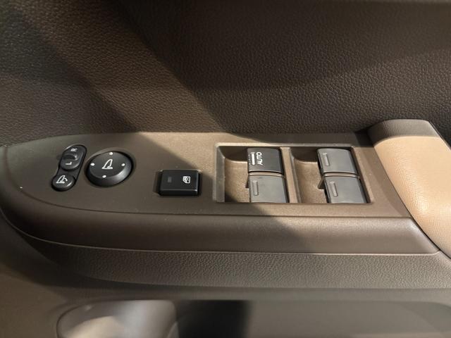 Ｎ－ＷＧＮ Ｌ　ファッションスタイル　届出済未使用車　衝突被害軽減ブレーキ　コーナーセンサー　スマートキー　シートヒーター　ＬＥＤヘッドライト　アダクティブクルーズコントロール　アイドリングストップ　バックカメラ　電動格納ドアミラー（21枚目）