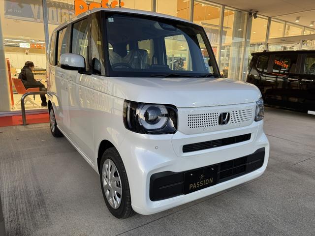 Ｎ－ＢＯＸ ベースグレード　届出済未使用車　片側電動スライドドア　衝突被害軽減ブレーキ　コーナーセンサー　アダクティブクルーズコントロール　アイドリングストップ　スマートキー　ＬＥＤヘッドライト　チップアップシート　バックカメラ（7枚目）