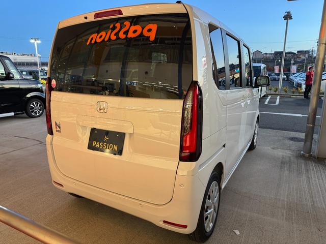 Ｎ－ＢＯＸ ベースグレード　届出済未使用車　片側電動スライドドア　衝突被害軽減ブレーキ　コーナーセンサー　アダクティブクルーズコントロール　アイドリングストップ　スマートキー　ＬＥＤヘッドライト　チップアップシート　バックカメラ（8枚目）