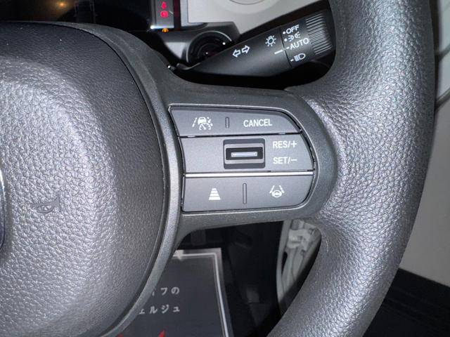 Ｎ－ＢＯＸ ベースグレード　届出済未使用車　片側電動スライドドア　衝突被害軽減ブレーキ　コーナーセンサー　アダクティブクルーズコントロール　アイドリングストップ　スマートキー　ＬＥＤヘッドライト　チップアップシート　バックカメラ（17枚目）