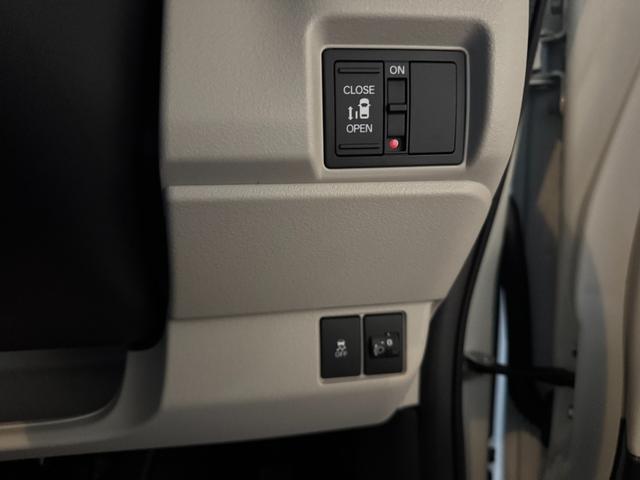 Ｎ－ＢＯＸ ベースグレード　届出済未使用車　片側電動スライドドア　衝突被害軽減ブレーキ　コーナーセンサー　アダクティブクルーズコントロール　アイドリングストップ　スマートキー　ＬＥＤヘッドライト　チップアップシート　バックカメラ（18枚目）