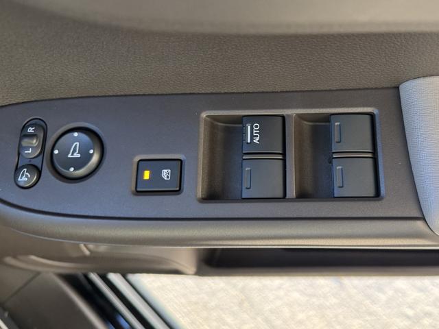 Ｎ－ＷＧＮ Ｌ　届出済未使用車　衝突被害軽減ブレーキ　コーナーセンサー　アダクティブクルーズコントロール　スマートキー　シートヒーター　電動格納ドアミラー　ベンチシート　電子パーキング　アイドリングストップ（21枚目）