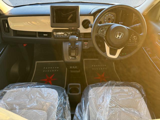 Ｎ－ＯＮＥ オリジナル　届出済未使用車　衝突被害軽減ブレーキ　コーナーセンサー　スマートキー　アダクティブクルーズコントロール　ＬＥＤヘッドライト　アイドリングストップ　バックカメラ　電動格納ドアミラー　パワーウインドウ（12枚目）