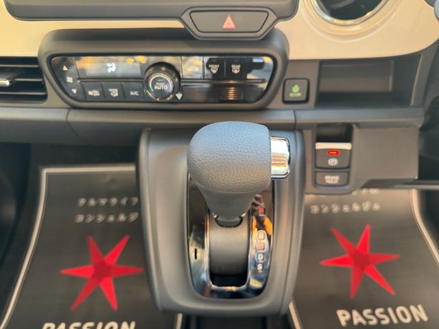 Ｎ－ＯＮＥ オリジナル　届出済未使用車　衝突被害軽減ブレーキ　コーナーセンサー　スマートキー　アダクティブクルーズコントロール　ＬＥＤヘッドライト　アイドリングストップ　バックカメラ　電動格納ドアミラー　パワーウインドウ（13枚目）