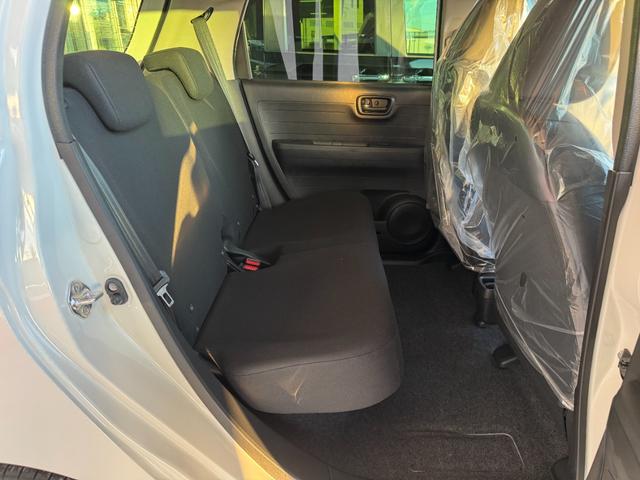 Ｎ－ＯＮＥ オリジナル　届出済未使用車　衝突被害軽減ブレーキ　コーナーセンサー　スマートキー　アダクティブクルーズコントロール　ＬＥＤヘッドライト　アイドリングストップ　バックカメラ　電動格納ドアミラー　パワーウインドウ（22枚目）