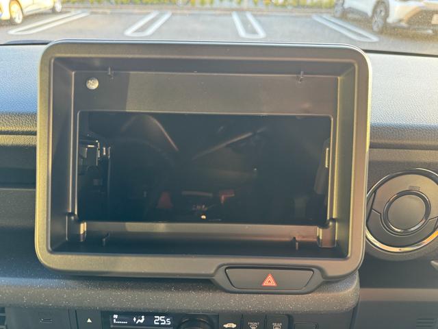 Ｎ－ＢＯＸカスタム ベースグレード　届出済未使用車　片側電動スライドドア　スマートキー　衝突被害軽減ブレーキ　アダプティブクルーズコントロール　アイドリングストップ　バックカメラ　シートヒーター　アルミホイール　ＬＥＤヘッドライト（19枚目）