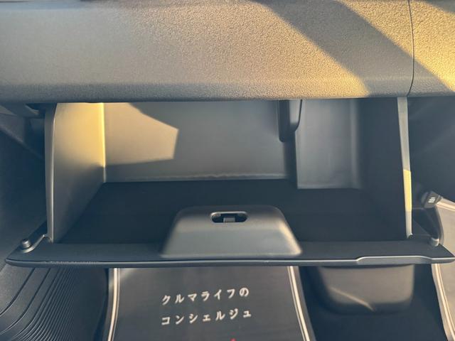 Ｎ－ＢＯＸカスタム ベースグレード　届出済未使用車　片側電動スライドドア　スマートキー　衝突被害軽減ブレーキ　アダプティブクルーズコントロール　アイドリングストップ　バックカメラ　シートヒーター　アルミホイール　ＬＥＤヘッドライト（20枚目）