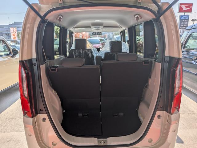 Ｎ－ＢＯＸ ファッションスタイル　片側電動スライドドア　衝突被害軽減ブレーキ　コーナーセンサー　アダクティブクルーズコントロール　アイドリングストップ　スマートキー　ＬＥＤヘッドライト　チップアップシート　バックカメラ　届出済未使用車（11枚目）