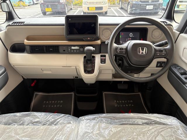 Ｎ－ＢＯＸ ベースグレード　届出済未使用車　両側電動スライドドア　衝突被害軽減ブレーキ　コーナーセンサー　アダクティブクルーズコントロール　アイドリングストップ　スマートキー　ＬＥＤヘッドライト　チップアップシート　バックカメラ（12枚目）