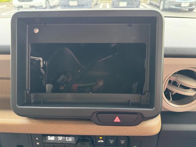 Ｎ－ＢＯＸ ベースグレード　届出済未使用車　片側電動スライドドア　衝突被害軽減ブレーキ　コーナーセンサー　アダクティブクルーズコントロール　アイドリングストップ　スマートキー　ＬＥＤヘッドライト　チップアップシート　バックカメラ（19枚目）