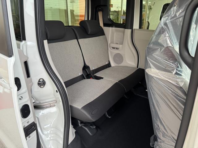 Ｎ－ＢＯＸ ベースグレード　届出済未使用車　片側電動スライドドア　衝突被害軽減ブレーキ　コーナーセンサー　アダクティブクルーズコントロール　アイドリングストップ　スマートキー　ＬＥＤヘッドライト　チップアップシート　バックカメラ（22枚目）