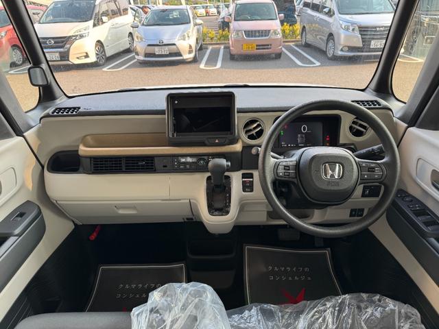 N-BOX ベースグレード 届出済未使用車 片側電動スライドドア 衝突被害軽減ブレーキ コーナーセンサー アダクティブクルーズコントロール アイドリングストップ スマートキー LEDヘッドライト チップアップシート バックカメラ(12枚目)