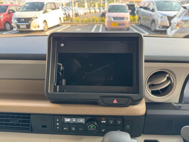 N-BOX ベースグレード 届出済未使用車 片側電動スライドドア 衝突被害軽減ブレーキ コーナーセンサー アダクティブクルーズコントロール アイドリングストップ スマートキー LEDヘッドライト チップアップシート バックカメラ(19枚目)